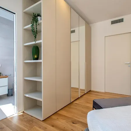 Sea Inside Luxury Apartment: Vista Mozzafiato Apartment Alghero